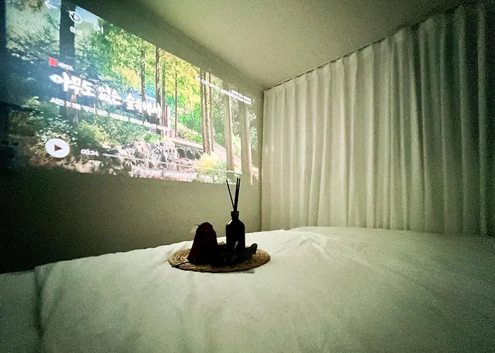 The Bunker, Yeonnam Hongdae * Seoul