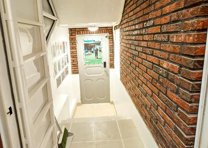 The Bunker, Yeonnam Hongdae Apartment *